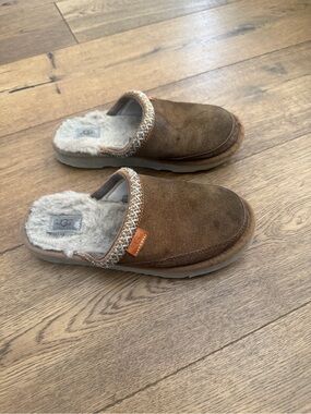 UGG Kids Brown Suede Shearling Slide Slippers